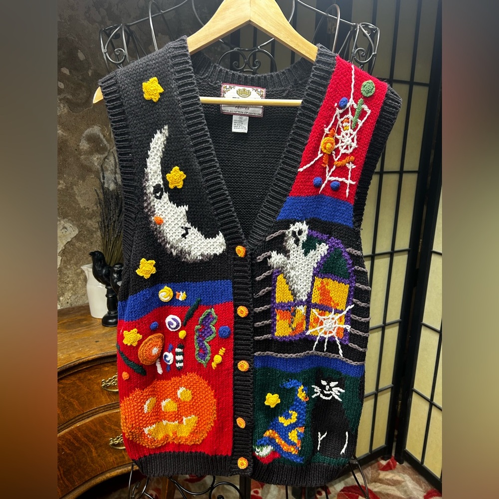 VNT 1996 Tiara International Halloween Themed Sweater Vest: Size Medium